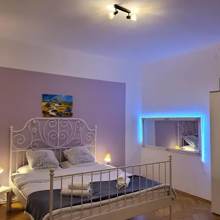 Kronhome Enescu *