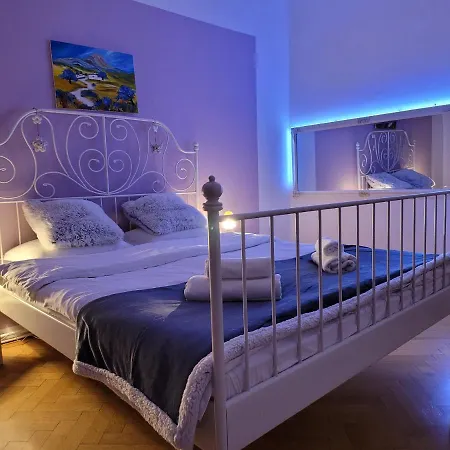 Kronhome Enescu * Brasov