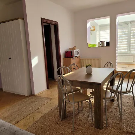 Apartment Kronhome Enescu *